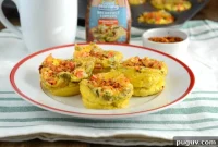 Southwest-Style Egg Muffin Cups with Peppers & Cheese