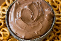 Decadent Brownie Batter Dip Recipe for Parties and Snacks