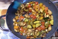 Honey Garlic Chicken Stir-Fry Recipe for Quick Weeknight Dinner
