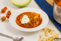 One-Pot Cabbage Roll Soup — No Rolling Required
