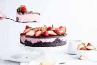 No-Bake Chocolate Strawberry Cheesecake Recipe