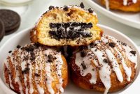 Cinnamon Roll–Stuffed Fried Oreos: Decadent Fair-Style Treat