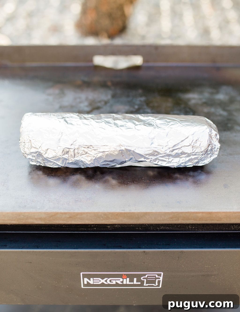 sandwich in tin foil