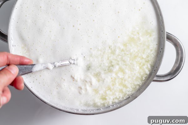 curds and whey seperating