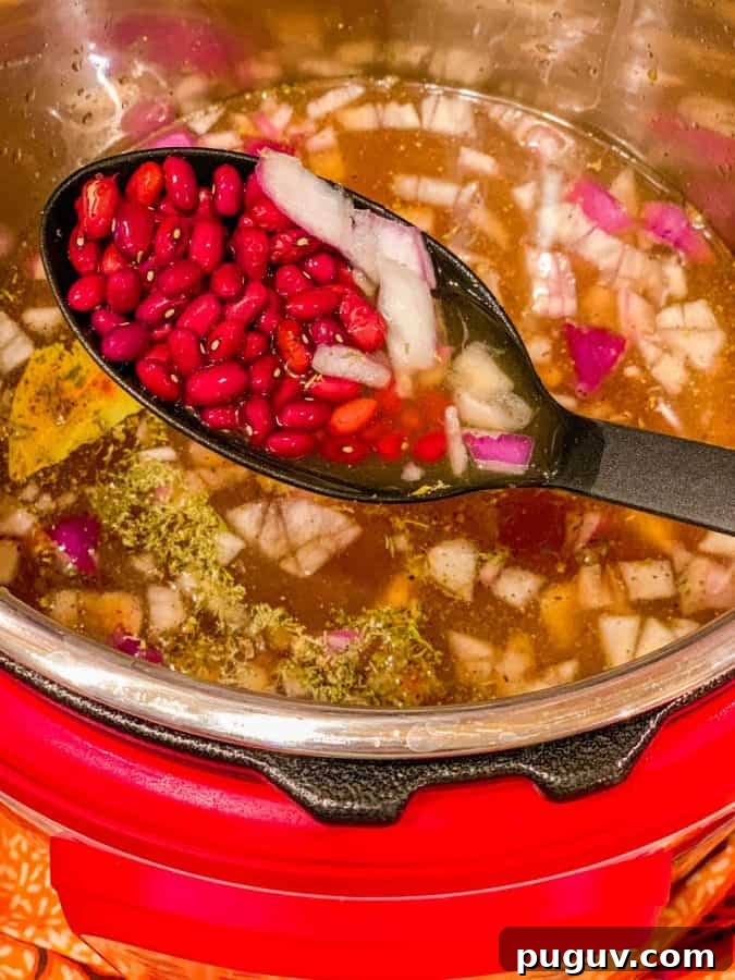 Soul Food Red Beans and Rice: Southern Comfort Recipe for Black Families 4 How do you make red beans and rice from scratch?