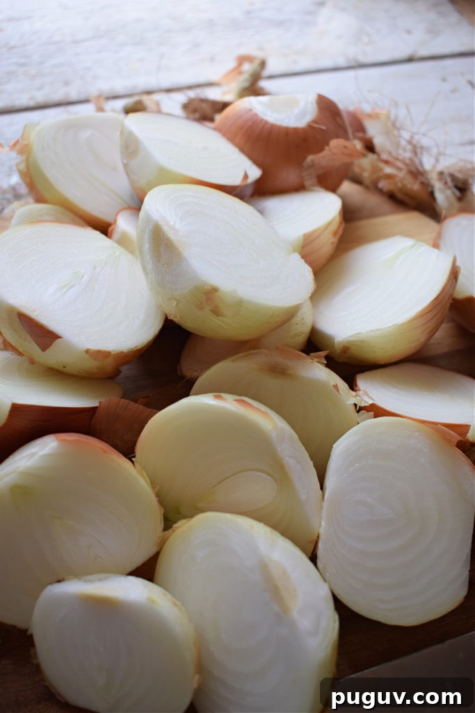 Perfect Guide to Caramelizing Onions for Sweet, Golden Flavor 6 img 23472 5
