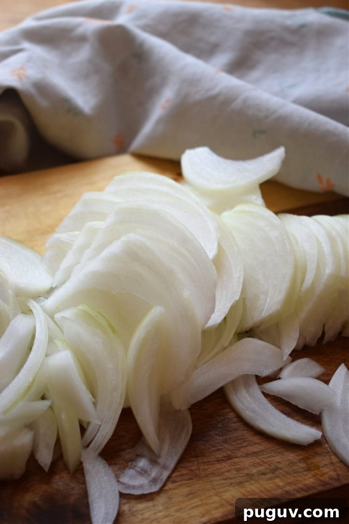 Perfect Guide to Caramelizing Onions for Sweet, Golden Flavor 8 img 23472 7
