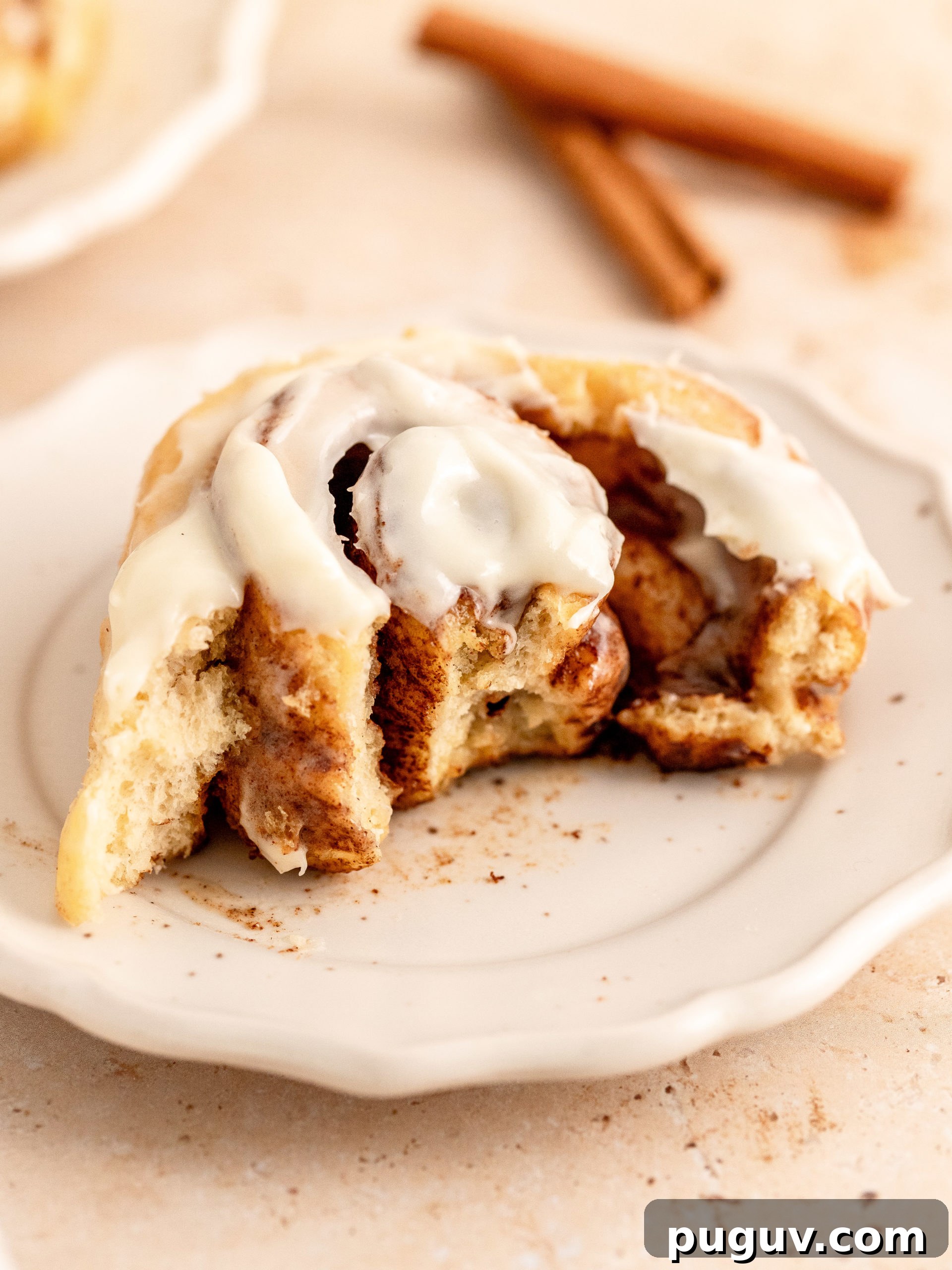 Cinnamon Rolls for Two: Small-Batch Recipe with Gooey Frosting 8 Cinnamon rolls storage