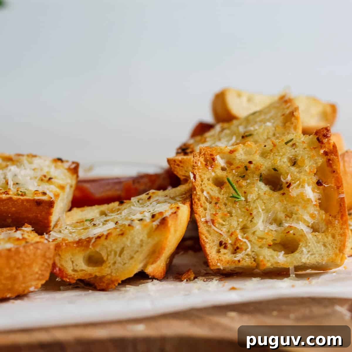 Air fryer garlic bread