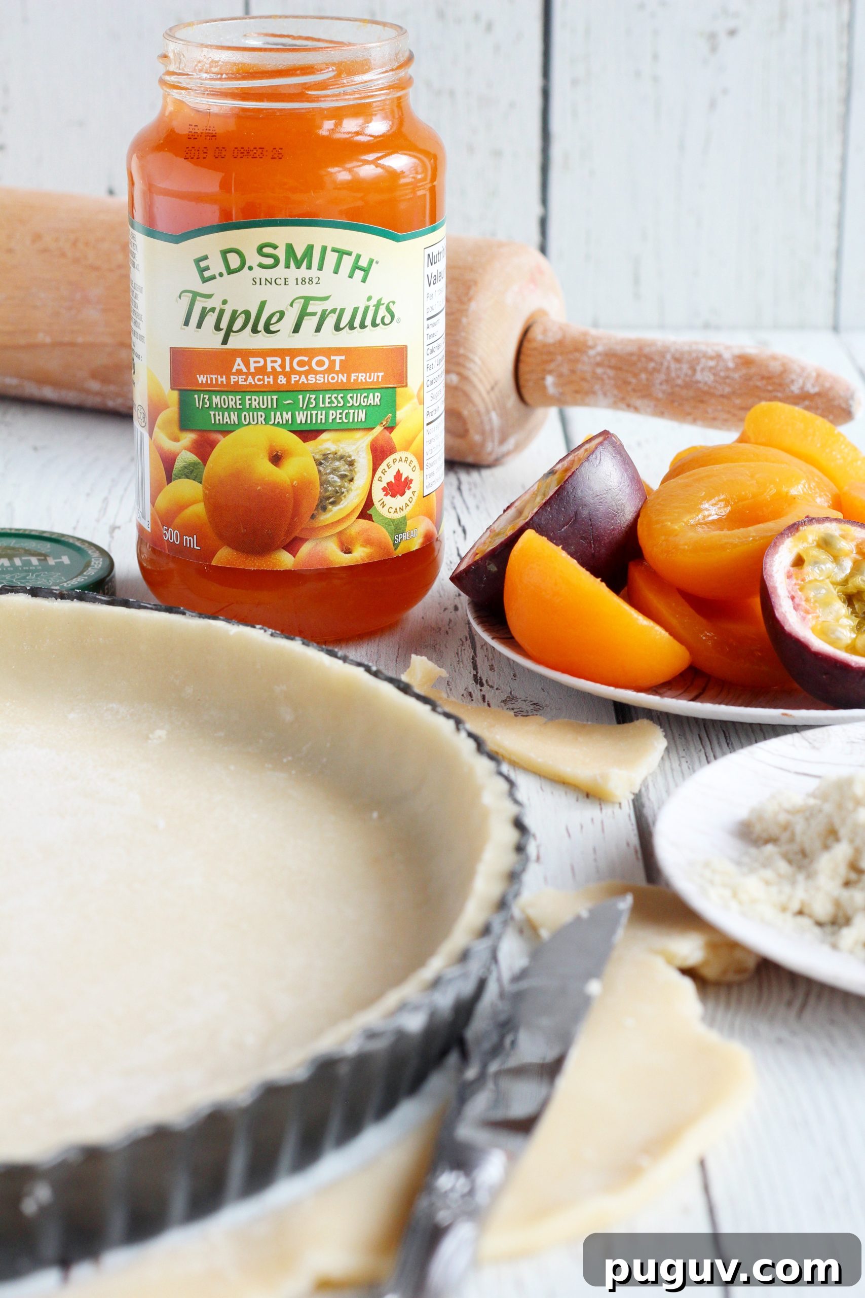 Apricot Tart with Almond Frangipane Filling 5 shortcrust pastry with apricots