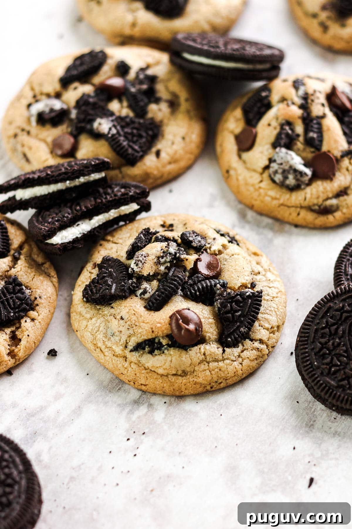 Oreo Chocolate Chip Cookie Recipe — Crispy, Chewy Treats 14 Cookies with Oreo pieces