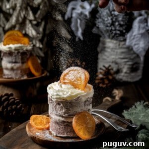 Mulled Wine Mini Cakes with Brandy Buttercream Frosting 6 Mulled Wine Mini Cakes