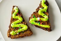 How to Make Brownie Christmas Trees from Box Mix